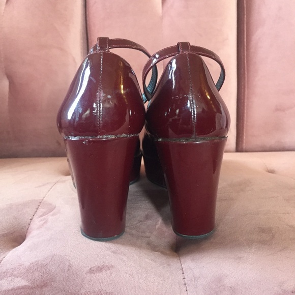 Marc by Marc Jacobs Burgundy Patent Platform Wedge - Picture 4 of 7